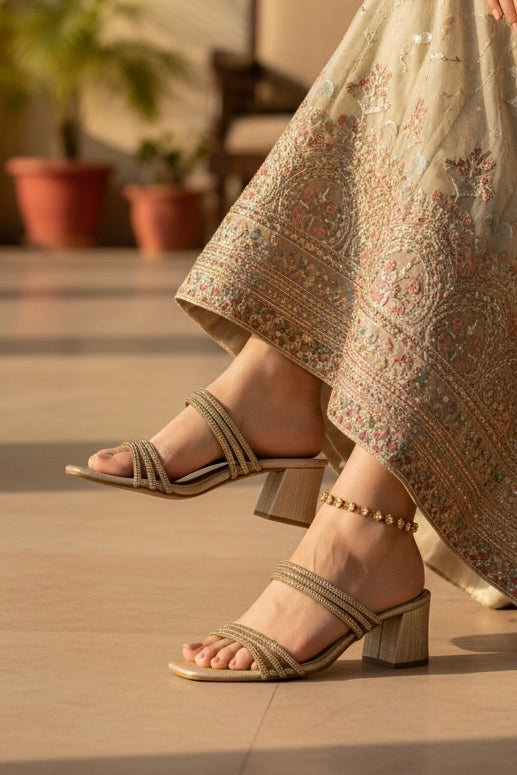 Vaznilla Women Heels Diamond Straps wamp